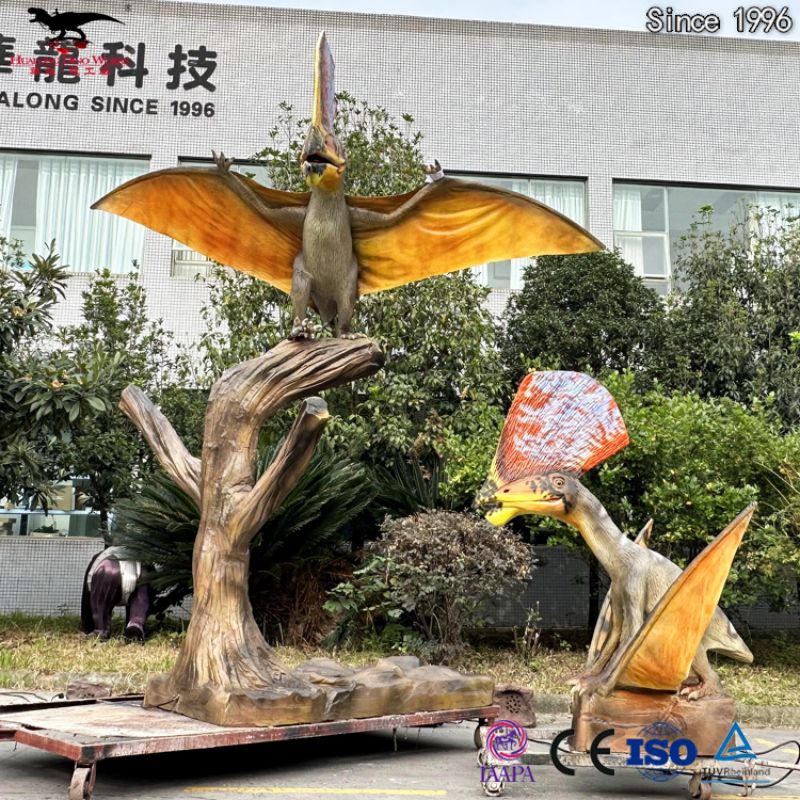 Vivid Animatronic Raynopterus Standing On The Tree In Amusement Park (2)